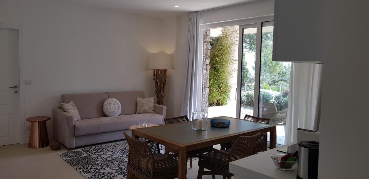Iancu Charme Apartments Таорміна Екстер'єр фото